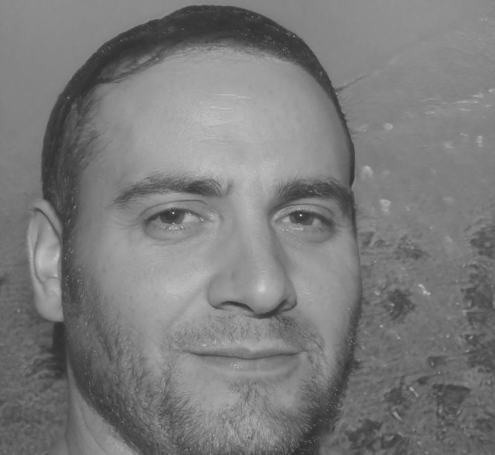 Portrait de Matthieu Chen, client satisfait